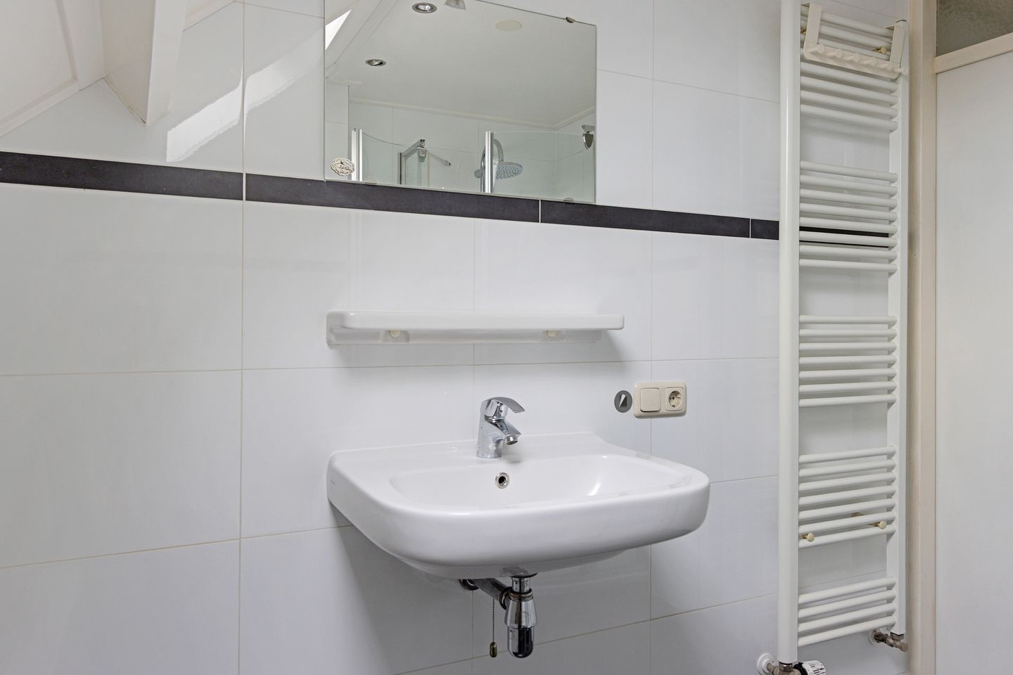 Foto 25 van Molefinne 12