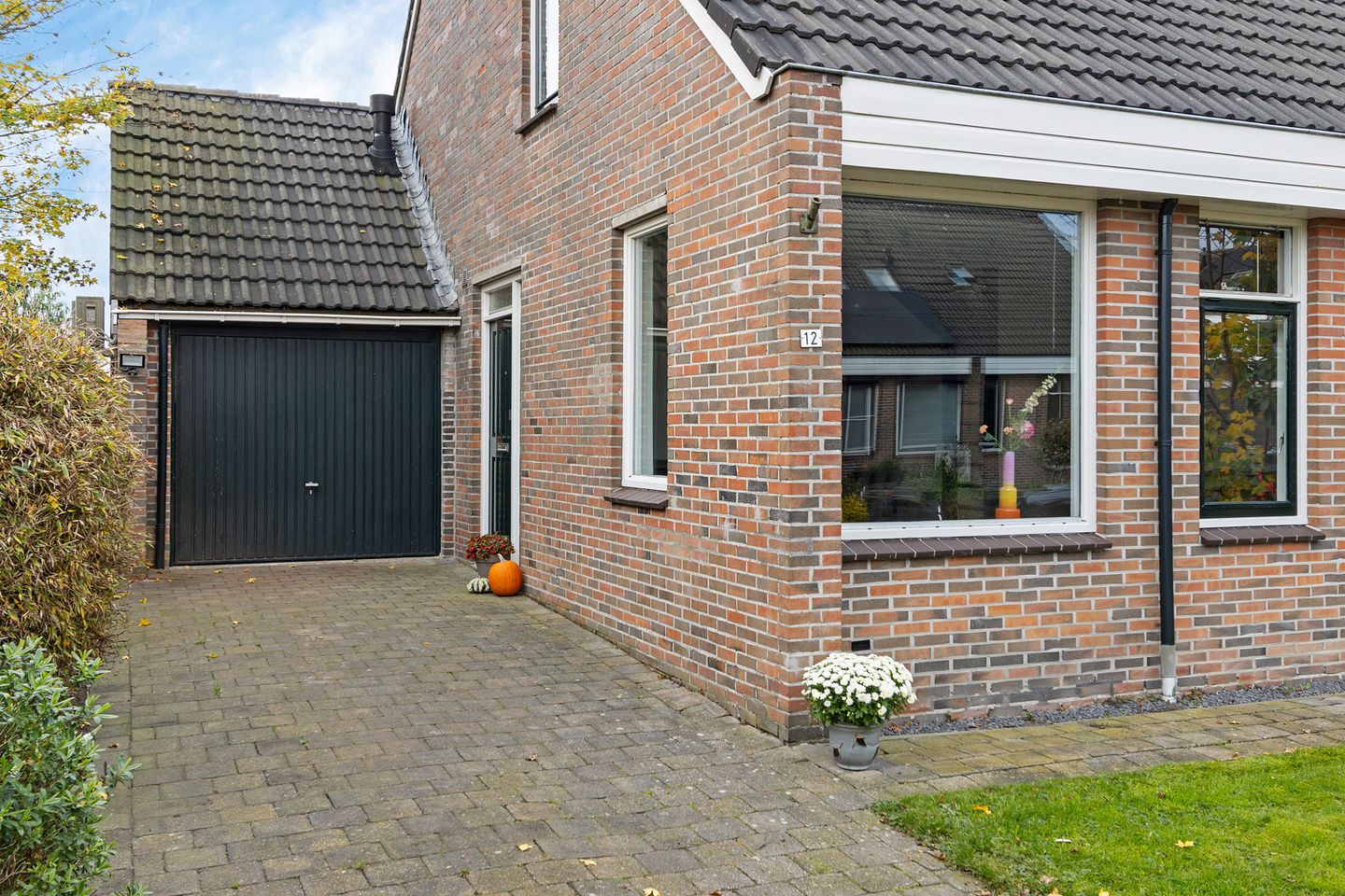 Foto 40 van Molefinne 12