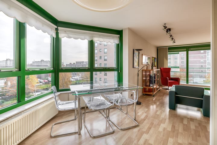 Foto 27 van Parelduiker 64