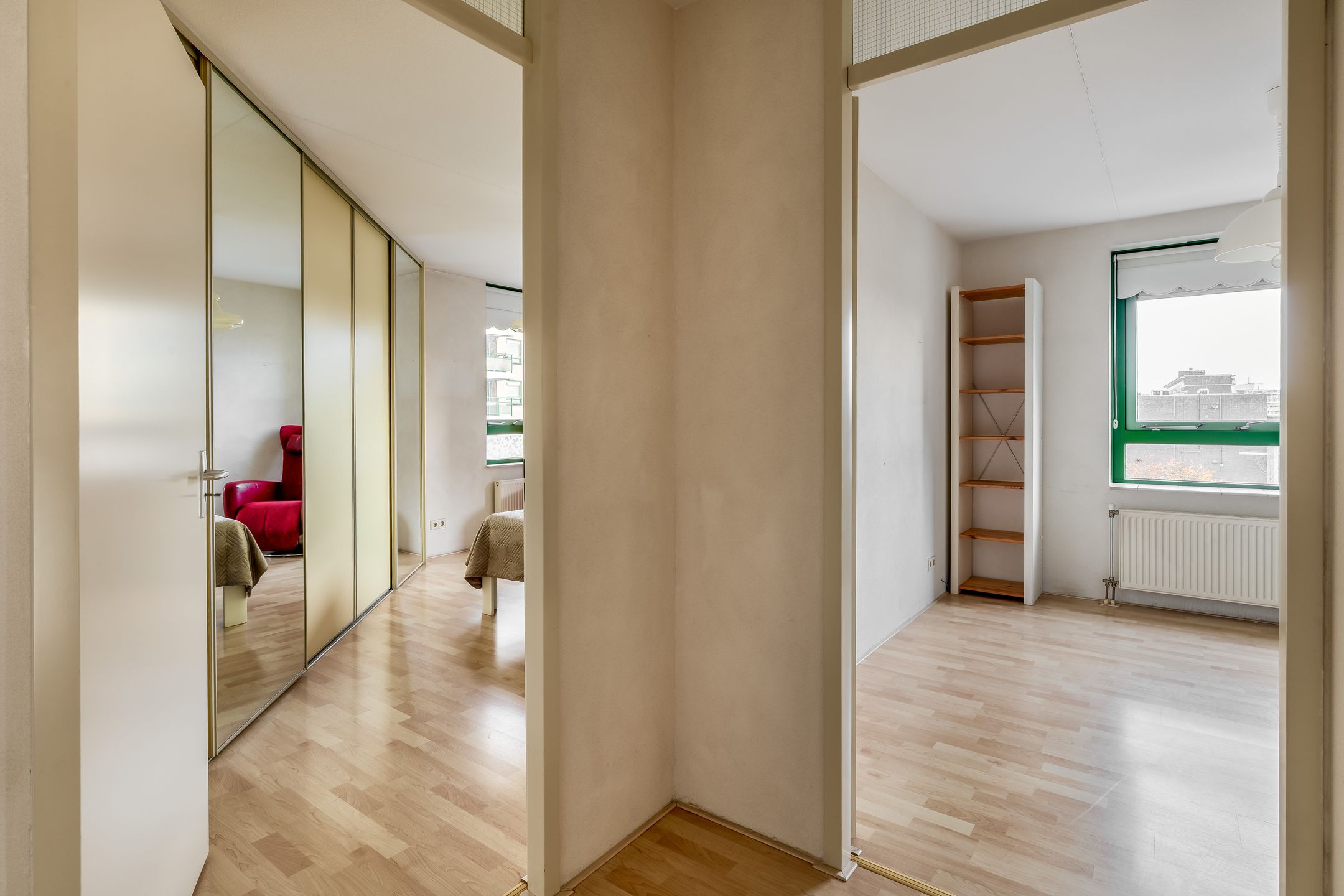 Foto 33 van Parelduiker 64