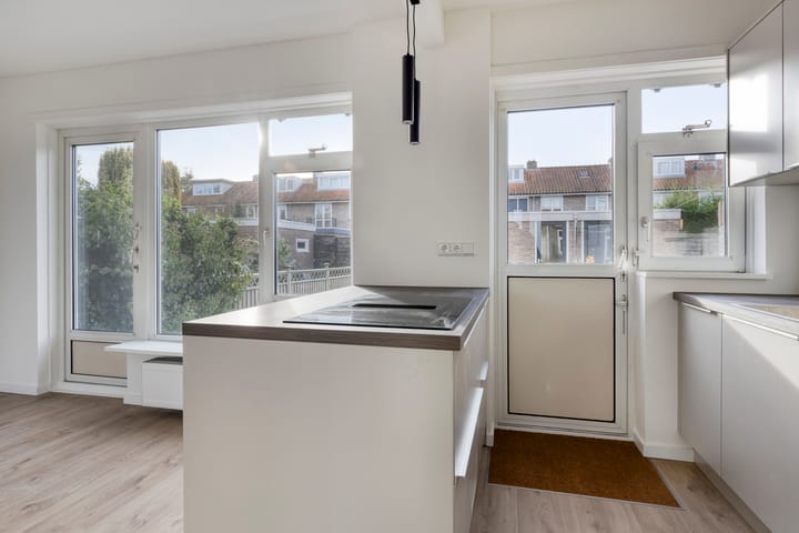 Photo 13 of Gasinjetstraat 68