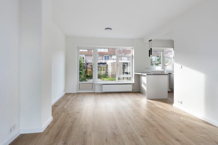 Photo 17 of Gasinjetstraat 68