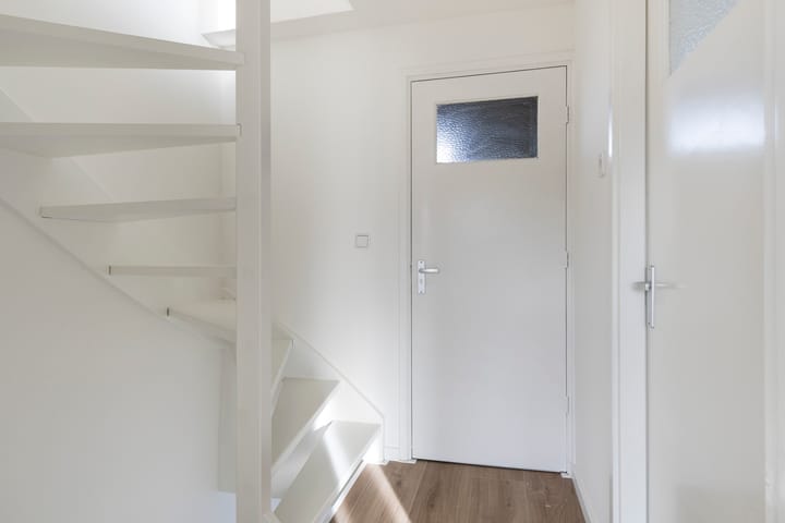 Photo 19 of Gasinjetstraat 68