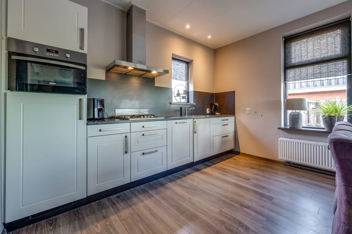 Foto 14 van Tilstraat H 41