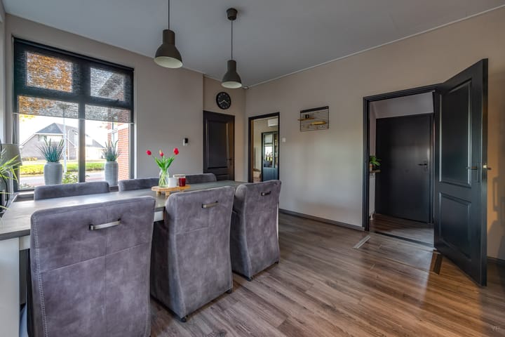 Foto 15 van Tilstraat H 41