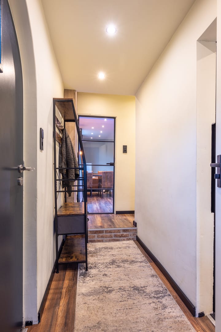 Photo 4 of Melchersstraat 8