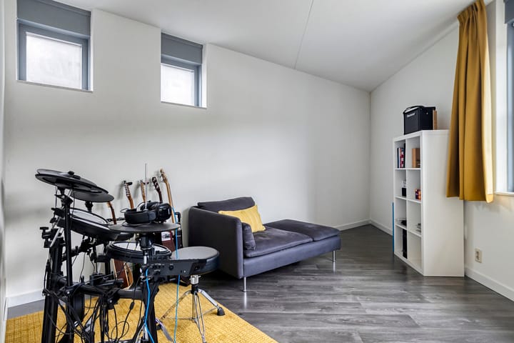 Foto 16 van Ambonstraat 2