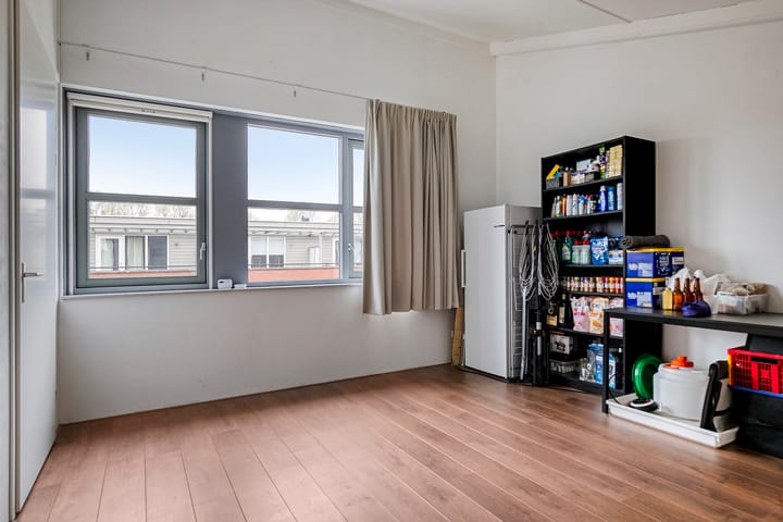 Foto 23 van Ambonstraat 2