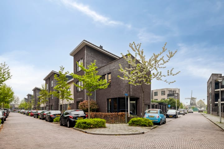 Foto 30 van Ambonstraat 2