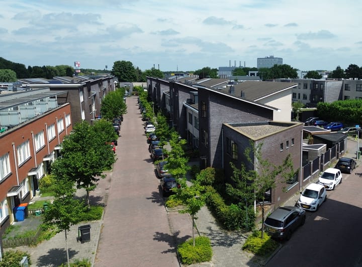 Foto 36 van Ambonstraat 2