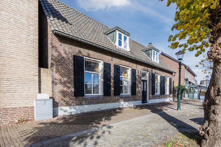 Photo 76 of Marktplein 17