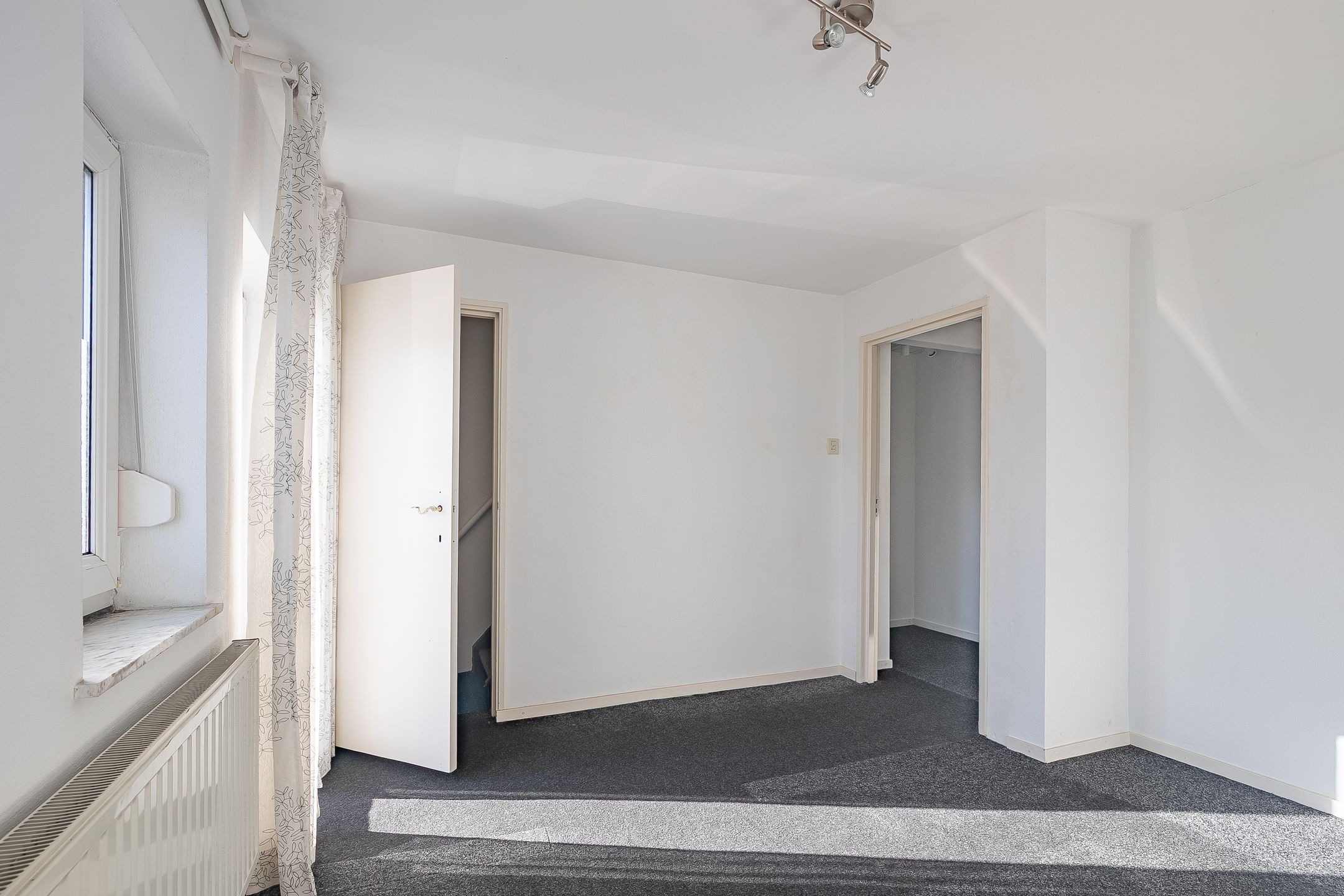 Foto 12 van Burgemeester van Oppenstraat 73