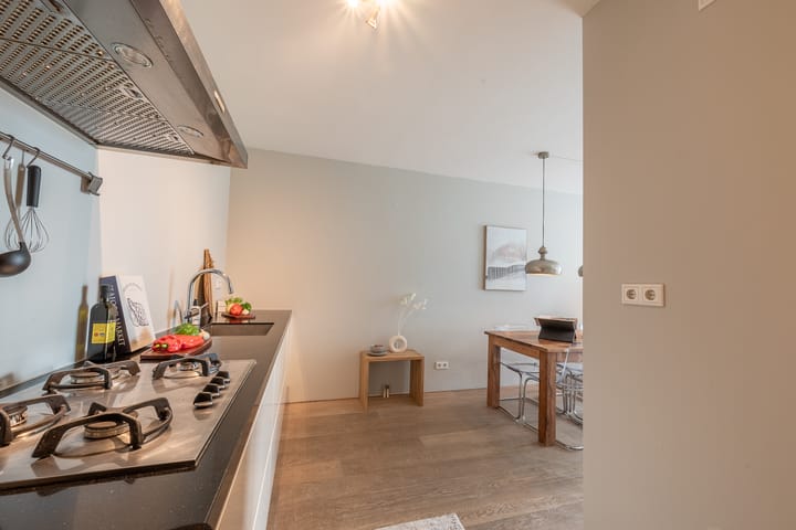 Photo 13 of Westerdoksdijk 305