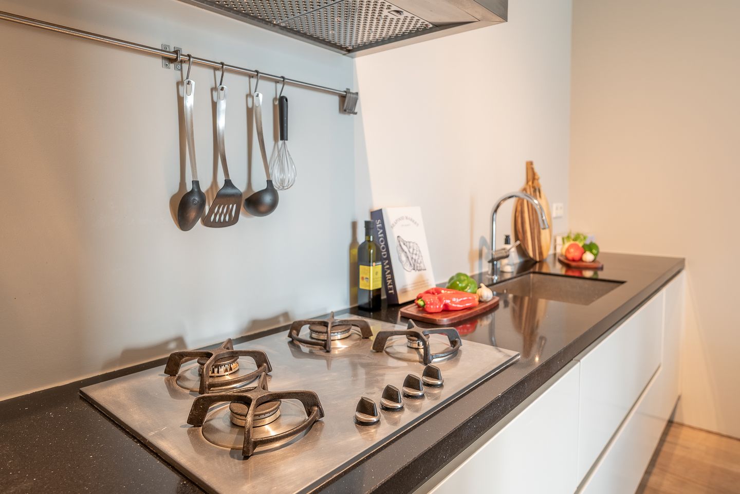 Photo 14 of Westerdoksdijk 305