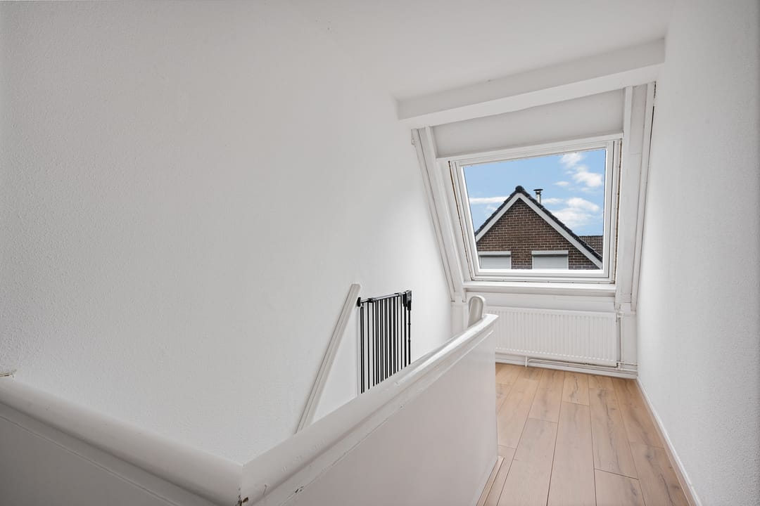 Photo 32 of Zuiderdiep 472