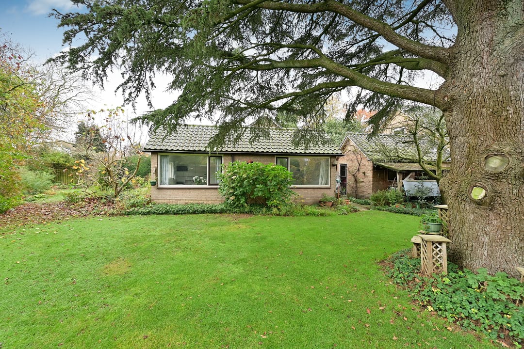 Photo 8 of van Ostadelaan 13