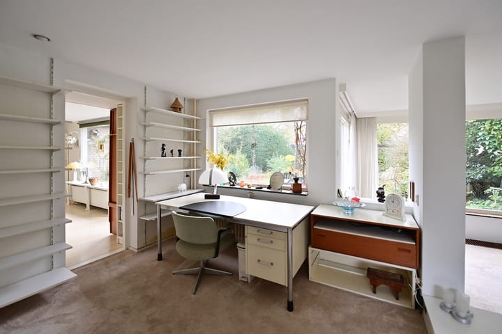 Photo 18 of van Ostadelaan 13