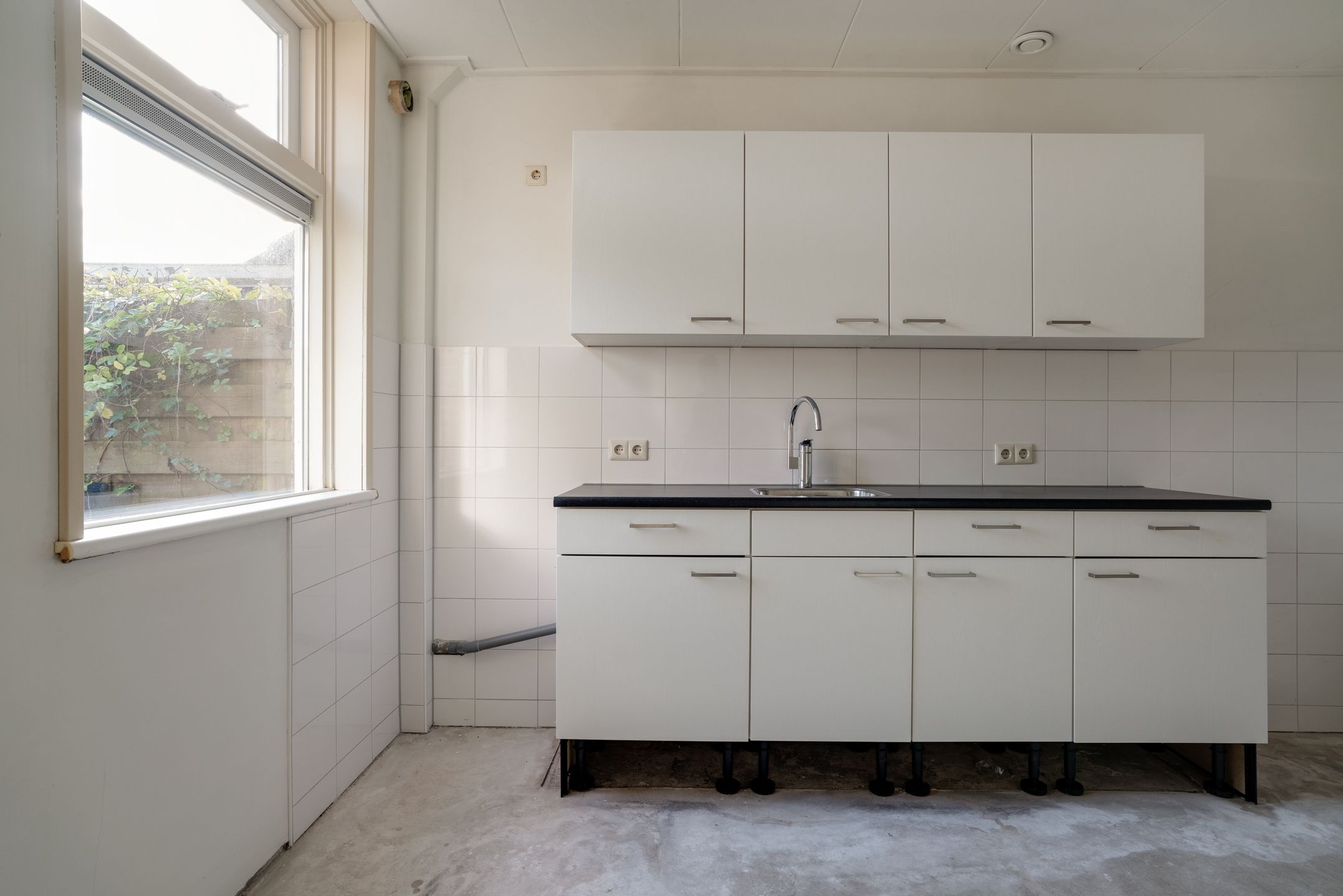 Photo 12 of Burg van Rielstraat 5