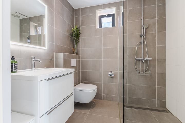 Photo 22 of Valkenburgerstraat 194-M