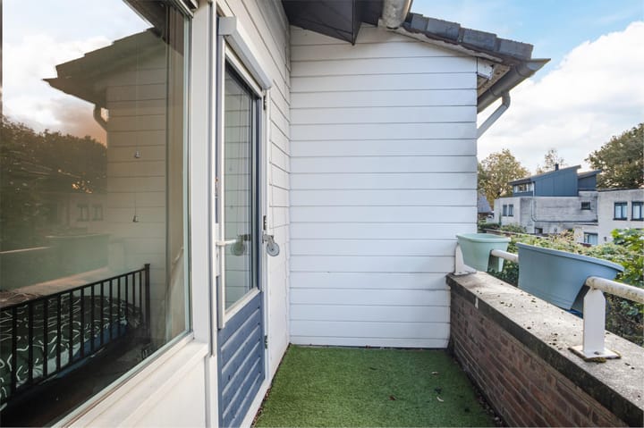 Photo 26 of Alexander Voormolenstraat 10