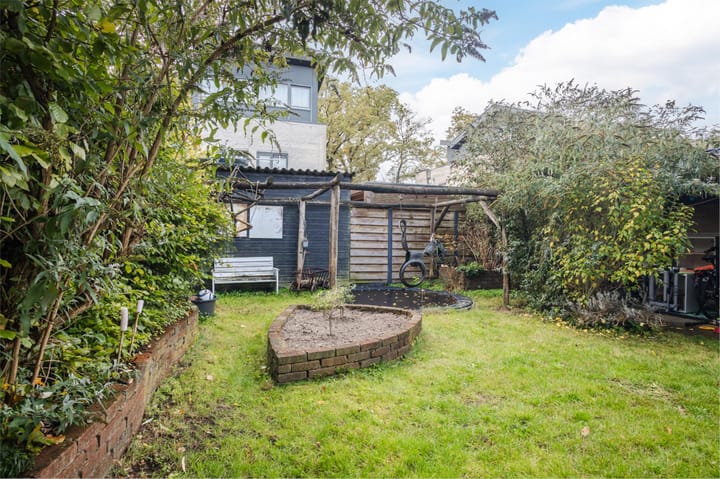 Photo 43 of Alexander Voormolenstraat 10