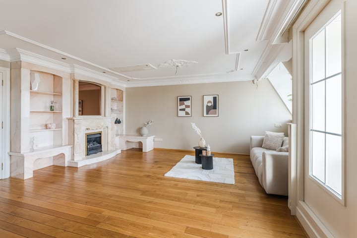 Photo 1 of Dorpsstraat 42-D