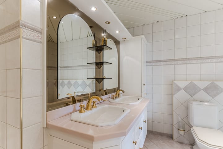 Photo 15 of Dorpsstraat 42-D