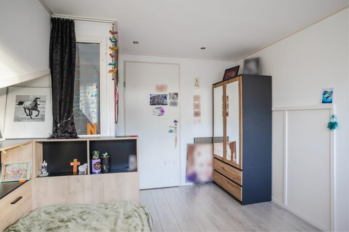 Photo 42 of Alexander Voormolenstraat 10