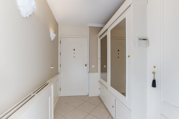 Photo 25 of Dorpsstraat 42-D