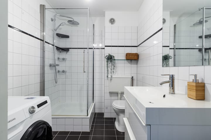 Photo 10 of Amsterdamsestraatweg 449-A