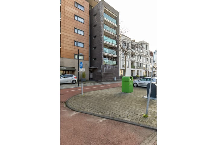 Photo 33 of Avenue Carnisse 125