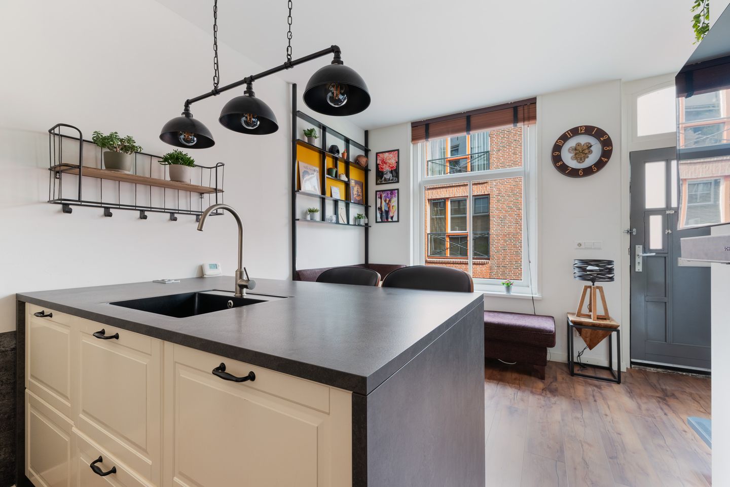 Photo 10 of Havenstraat 98