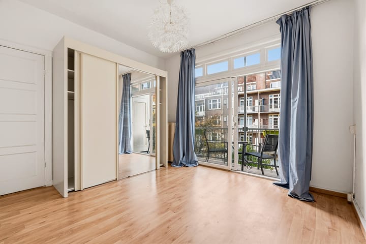 Foto 16 van Roerstraat 111-2