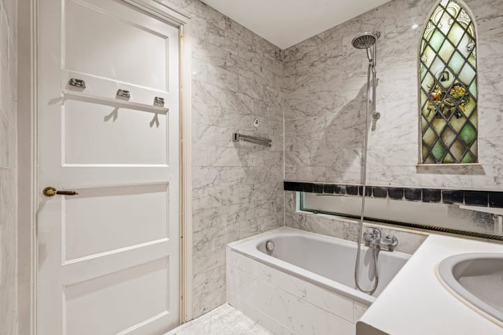 Foto 20 van Roerstraat 111-2