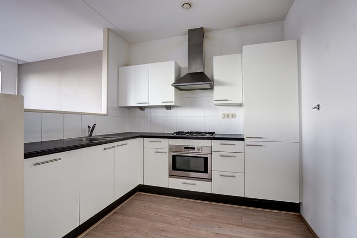 Photo 9 of Gouden Leeuwplein 95