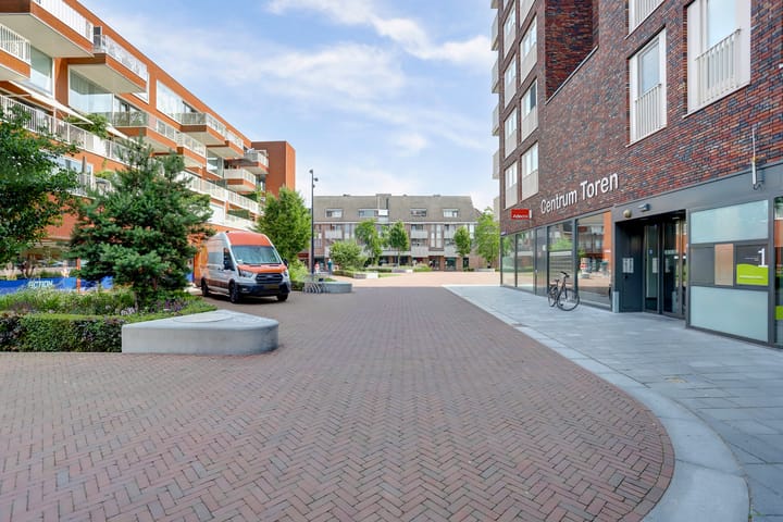 Photo 18 of Gouden Leeuwplein 95