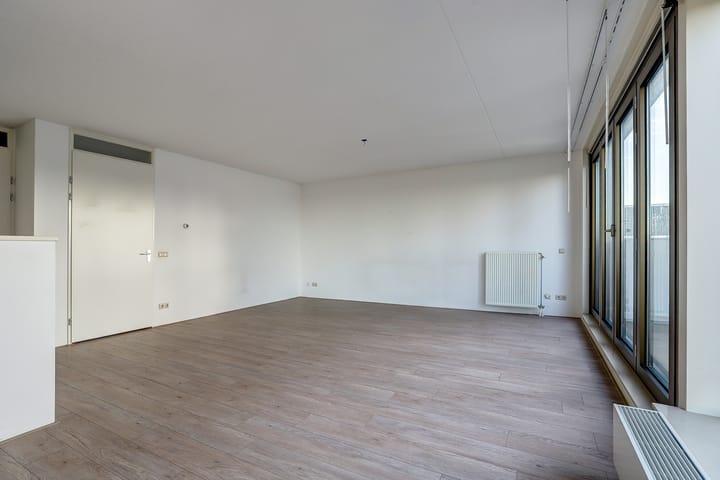 Photo 6 of Gouden Leeuwplein 95