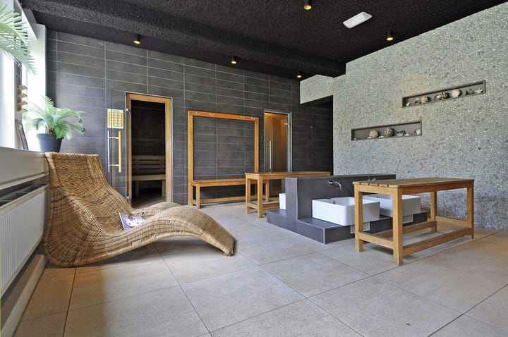 Photo 44 of Neherpark 84