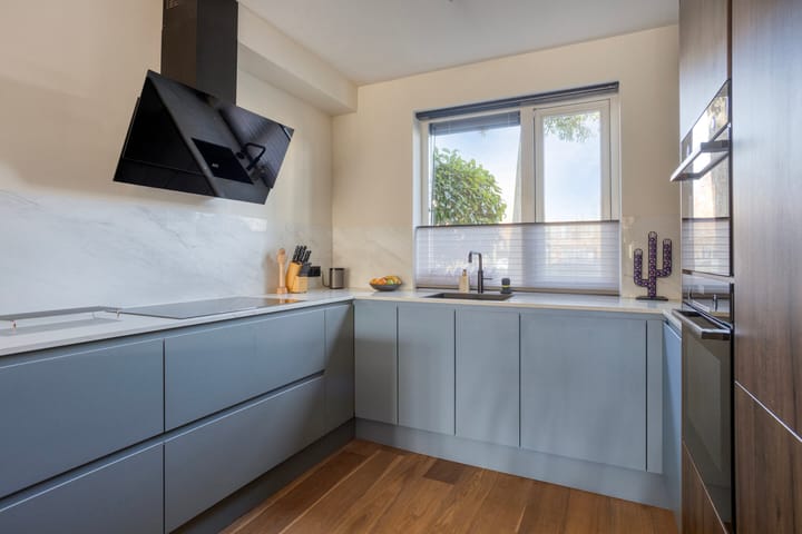 Photo 3 of Meeuwenstraat 14