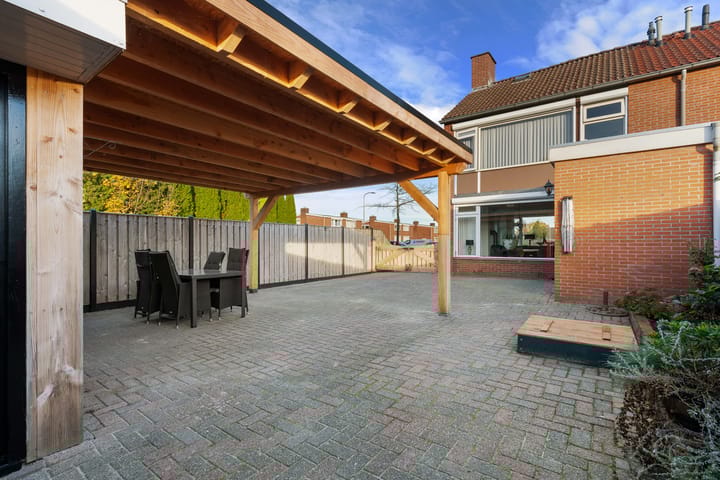 Foto 31 van De Hoven 72