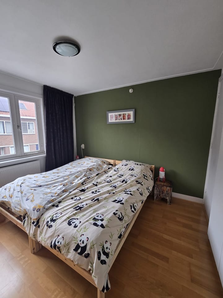 Foto 23 van Van Meterenstraat 24