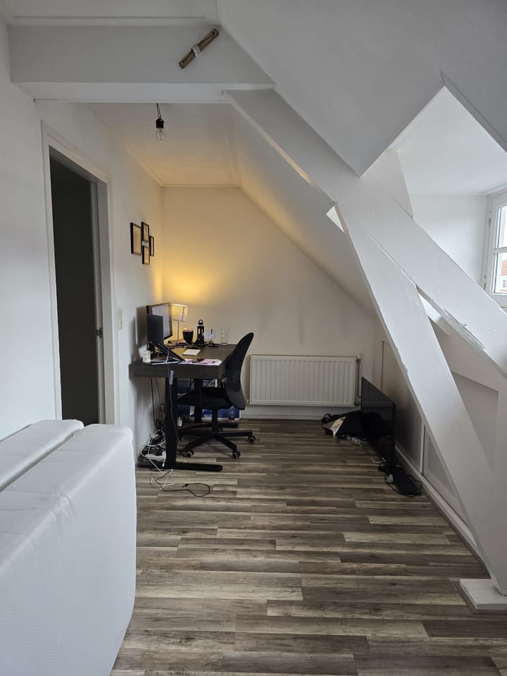 Foto 27 van Van Meterenstraat 24