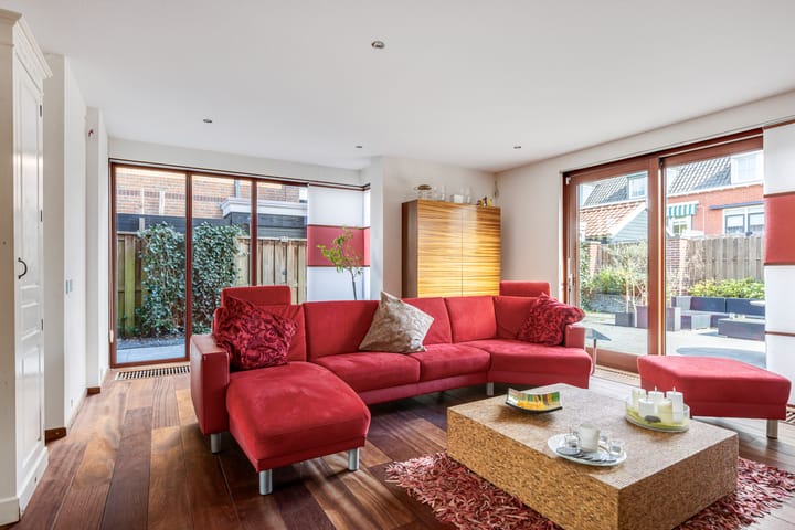 Vrijstaande woning te koop: Zandoever 11, Nieuwegein