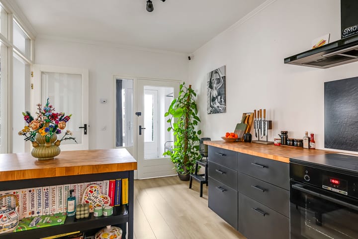 Photo 66 of Kerkstraat 28