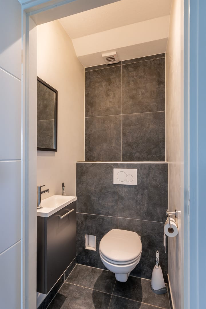 Photo 32 of Holysingel 590