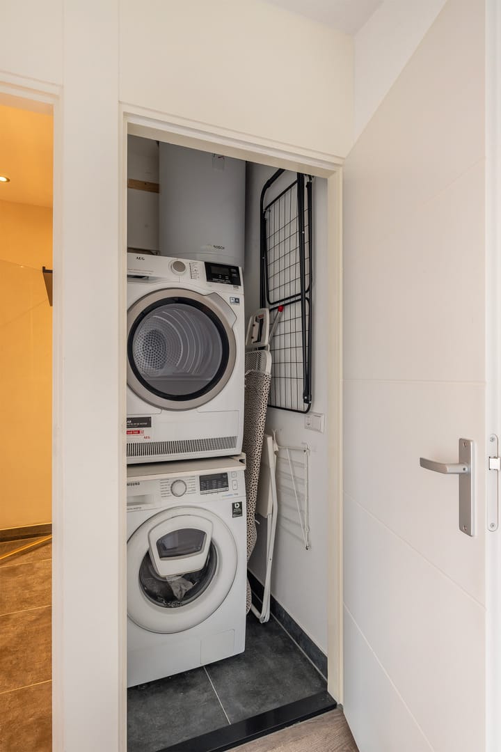 Photo 33 of Holysingel 590