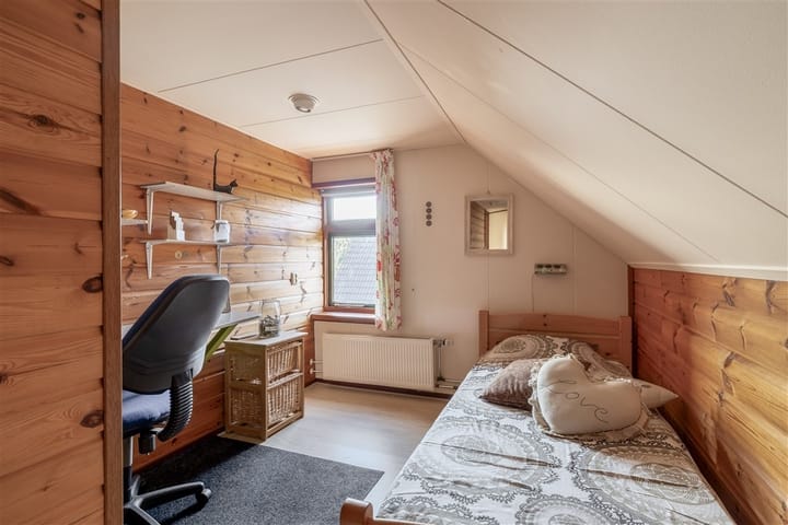 Photo 24 of Schoolstraat 21