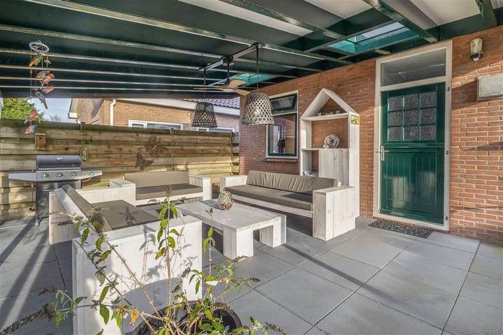 Photo 31 of Schoolstraat 21