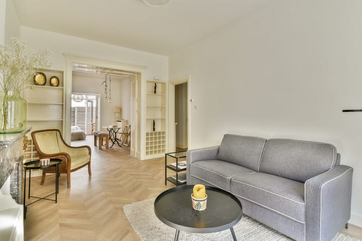 Photo 21 of Lutmastraat 73-H