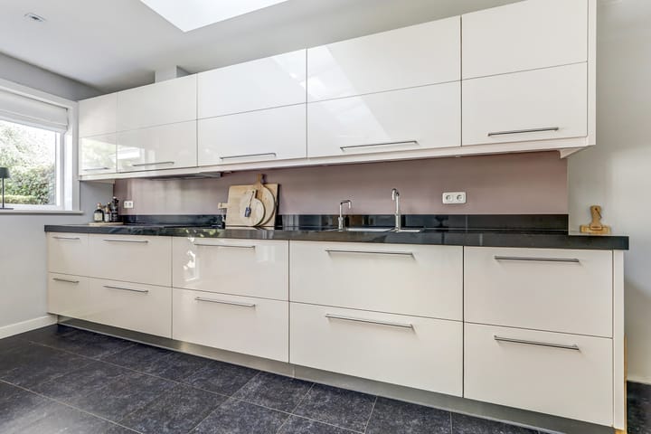 Photo 12 of Steenen Camer 72